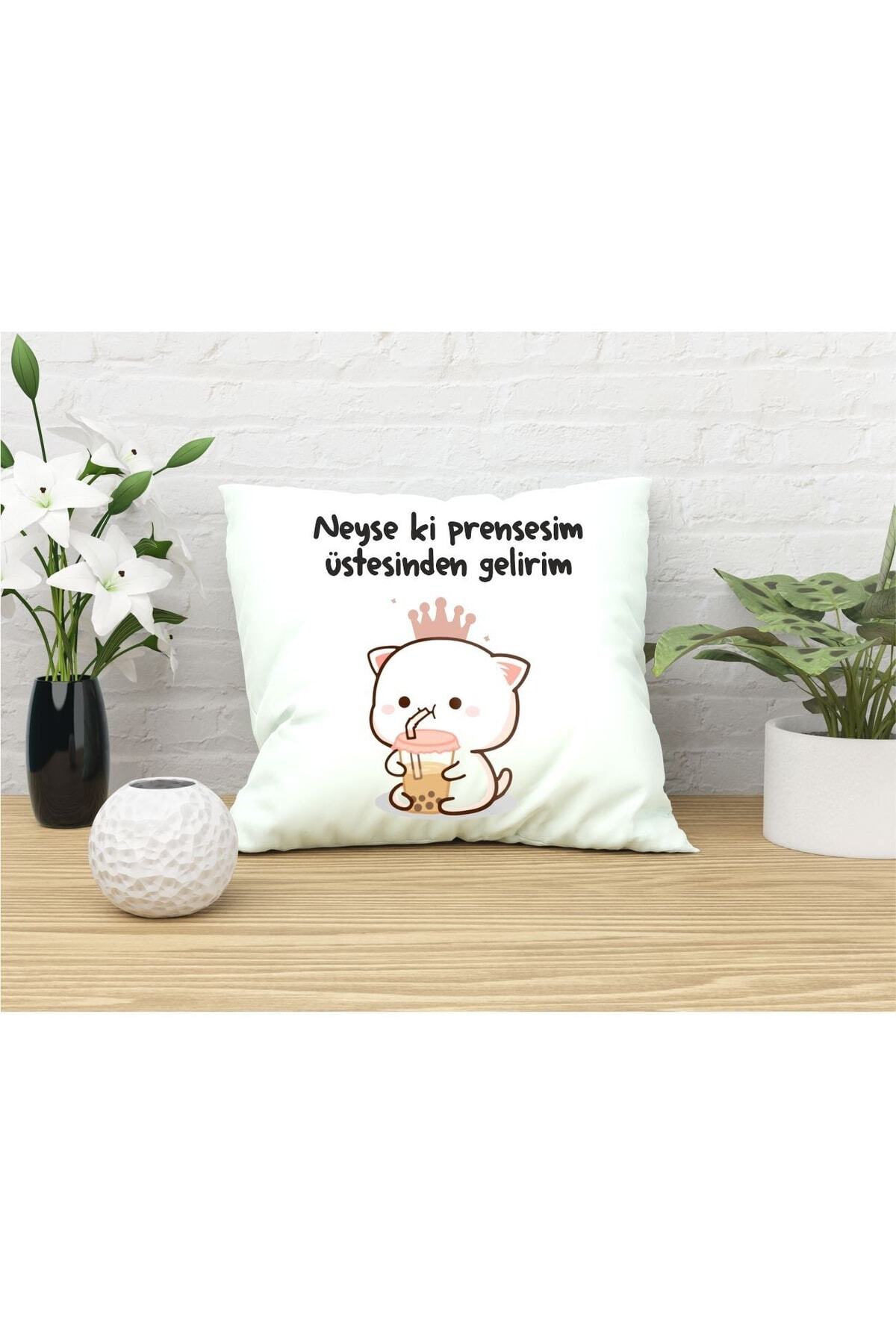 Neyse ki Prensesim Tasarımlı Yastık